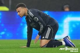 帕尔马主帅：国米太强了，我们努力了但没能把握好机会